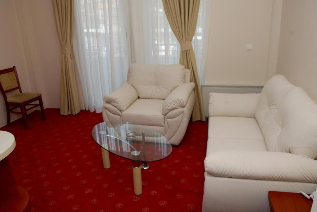 Hotel Salida Prilep Exterior photo